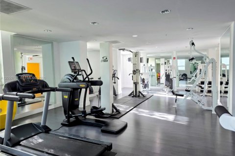 Condominio en venta en Miami, Florida, 1 dormitorio, 58.06 m2 № 2192771 - foto 20