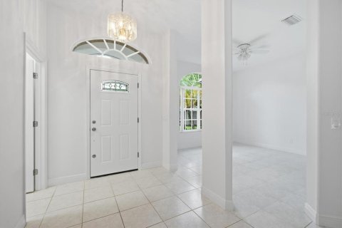 Casa en venta en Tampa, Florida, 4 dormitorios, 225.57 m2 № 2305019 - foto 4