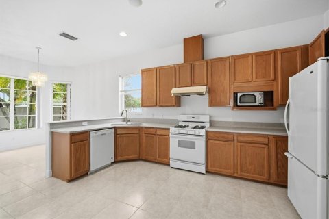 Casa en venta en Tampa, Florida, 4 dormitorios, 225.57 m2 № 2305019 - foto 25