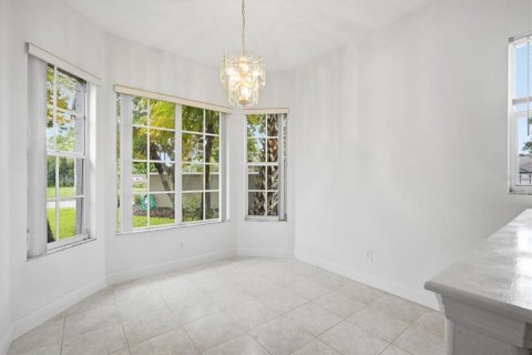Casa en venta en Tampa, Florida, 4 dormitorios, 225.57 m2 № 2305019 - foto 27