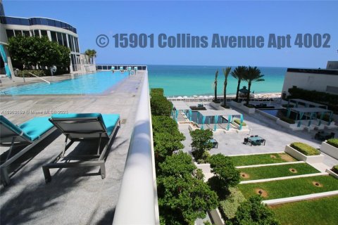 Copropriété à louer à Sunny Isles Beach, Floride: 3 chambres, 183.85 m2 № 1965364 - photo 24