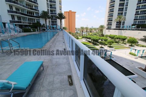 Copropriété à louer à Sunny Isles Beach, Floride: 3 chambres, 183.85 m2 № 1965364 - photo 25