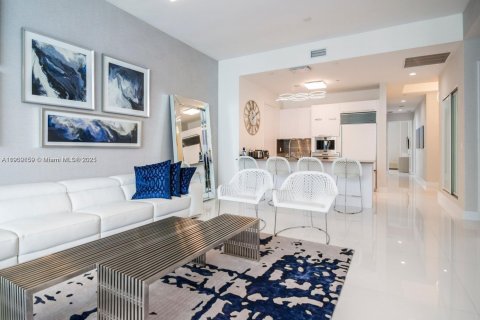 Copropriété à louer à Sunny Isles Beach, Floride: 3 chambres, 183.85 m2 № 1965364 - photo 11