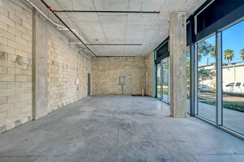Купить коммерческую недвижимость в Сарасота, Флорида 81.94м2, № 2303361 - фото 7