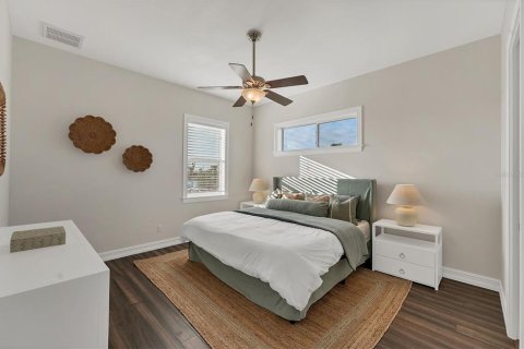 Villa ou maison à vendre à Holmes Beach, Floride: 4 chambres, 280.56 m2 № 1769480 - photo 30