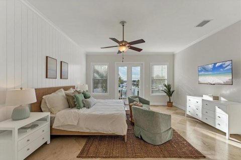 Villa ou maison à vendre à Holmes Beach, Floride: 4 chambres, 280.56 m2 № 1769480 - photo 14