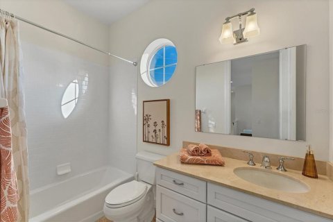 Villa ou maison à vendre à Holmes Beach, Floride: 4 chambres, 280.56 m2 № 1769480 - photo 27