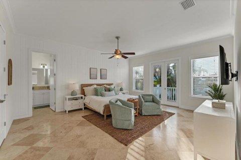 Villa ou maison à vendre à Holmes Beach, Floride: 4 chambres, 280.56 m2 № 1769480 - photo 15