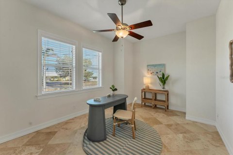 Villa ou maison à vendre à Holmes Beach, Floride: 4 chambres, 280.56 m2 № 1769480 - photo 24