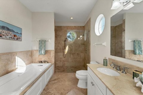 Villa ou maison à vendre à Holmes Beach, Floride: 4 chambres, 280.56 m2 № 1769480 - photo 19