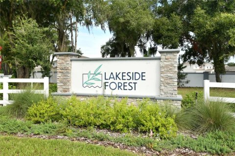 House in Tavares, Florida 4 bedrooms, 192.31 sq.m. № 1218852 - photo 18