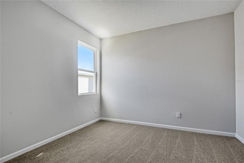 House in Tavares, Florida 4 bedrooms, 192.31 sq.m. № 1218852 - photo 8