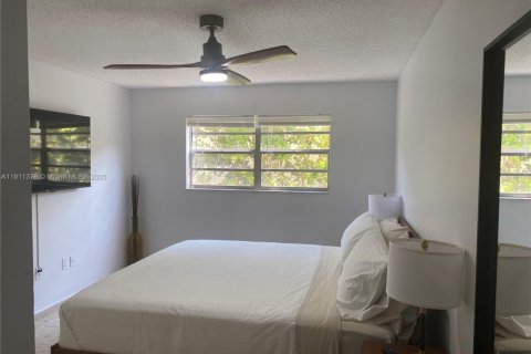 Купить кондоминиум в Майами-Бич, Флорида 1 спальня, 63.64м2, № 1967287 - фото 6