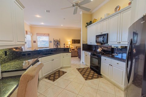 Casa en venta en Port St. Lucie, Florida, 3 dormitorios, 236.44 m2 № 2361855 - foto 6