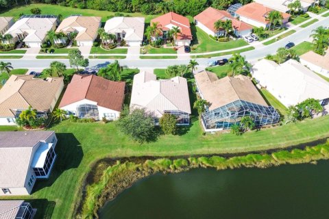 Casa en venta en Port St. Lucie, Florida, 3 dormitorios, 236.44 m2 № 2361855 - foto 26