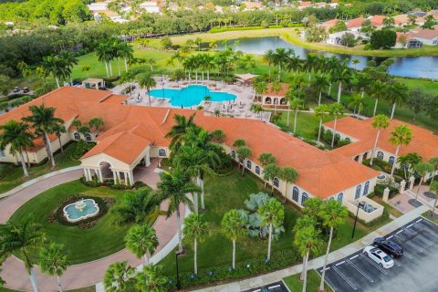 Casa en venta en Port St. Lucie, Florida, 3 dormitorios, 236.44 m2 № 2361855 - foto 27