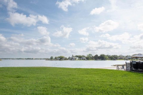 Condominio en alquiler en Orlando, Florida, 2 dormitorios, 98.94 m2 № 1797461 - foto 13