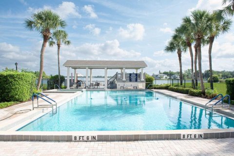 Condominio en alquiler en Orlando, Florida, 2 dormitorios, 98.94 m2 № 1797461 - foto 14