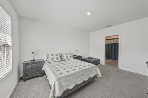 Villa ou maison à vendre à Zephyrhills, Floride: 4 chambres, 172.05 m2 № 2237114 - photo 18