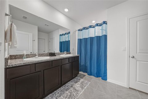 Villa ou maison à vendre à Zephyrhills, Floride: 4 chambres, 172.05 m2 № 2237114 - photo 20