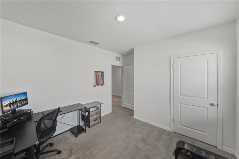 Villa ou maison à vendre à Zephyrhills, Floride: 4 chambres, 172.05 m2 № 2237114 - photo 26