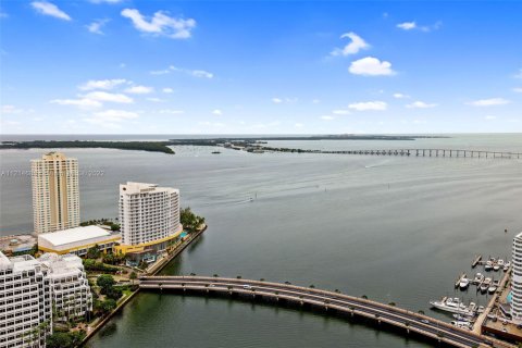 Condo in Miami, Florida, 2 bedrooms  № 1864718 - photo 15