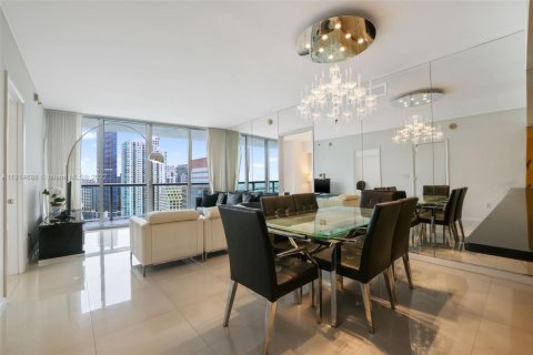 Condo in Miami, Florida, 2 bedrooms  № 1864718 - photo 8