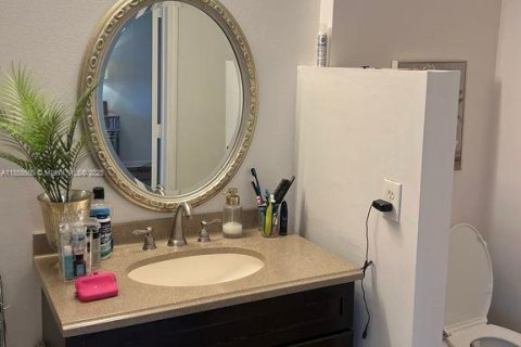 Condo in Boca Raton, Florida, 2 bedrooms  № 1887538 - photo 12