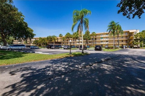 Condo in Boca Raton, Florida, 2 bedrooms  № 1887538 - photo 3