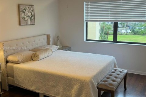 Condo in Boca Raton, Florida, 2 bedrooms  № 1887538 - photo 11