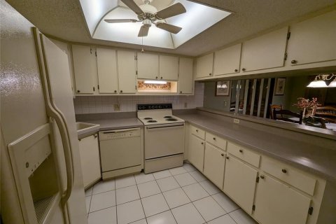 Купить кондоминиум в Порт-Шарлотт, Флорида 5 комнат, 83.52м2, № 1248805 - фото 24