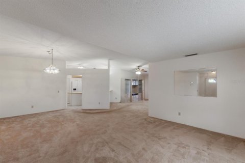 House in Bradenton, Florida 2 bedrooms, 142.23 sq.m. № 1690131 - photo 29