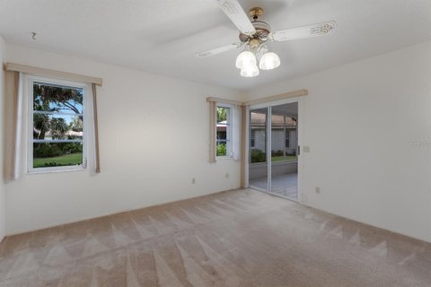 House in Bradenton, Florida 2 bedrooms, 142.23 sq.m. № 1690131 - photo 3