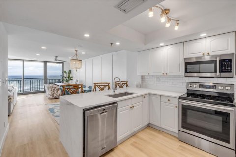 Condominio en venta en New Smyrna Beach, Florida, 2 dormitorios, 128.67 m2 № 2202942 - foto 11