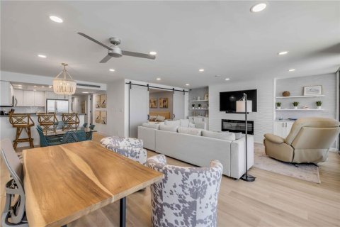 Condominio en venta en New Smyrna Beach, Florida, 2 dormitorios, 128.67 m2 № 2202942 - foto 25