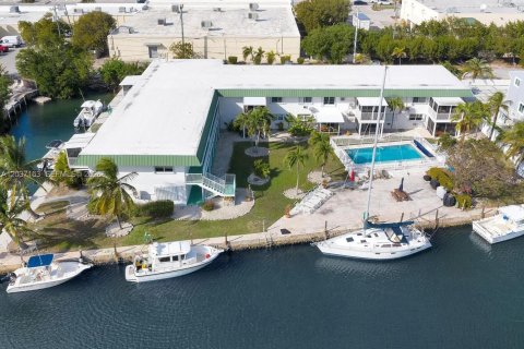Condominio en venta en Marathon, Florida, 1 dormitorio, 60.94 m2 № 2154090 - foto 15