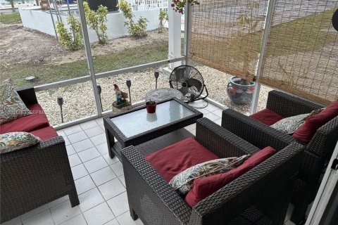 Condominio en venta en Marathon, Florida, 1 dormitorio, 60.94 m2 № 2154090 - foto 12