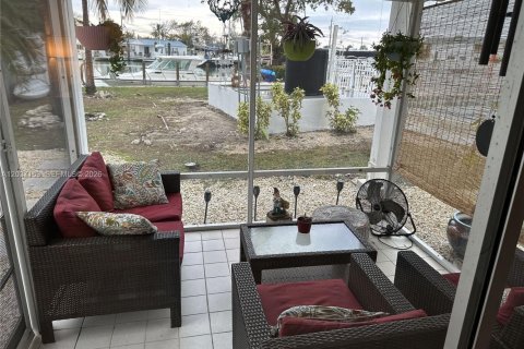 Condominio en venta en Marathon, Florida, 1 dormitorio, 60.94 m2 № 2154090 - foto 13
