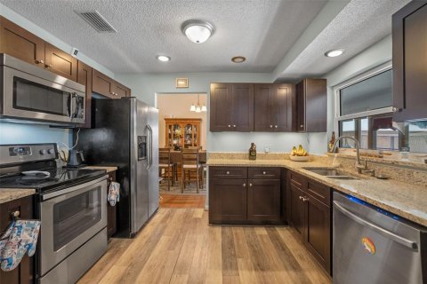 Casa en venta en Deltona, Florida, 3 dormitorios, 158.03 m2 № 1745301 - foto 13