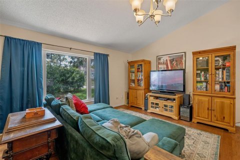 Casa en venta en Deltona, Florida, 3 dormitorios, 158.03 m2 № 1745301 - foto 10