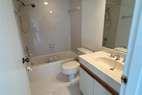 Купить виллу или дом в Сарасота, Флорида 4 комнаты, 128.11м2, № 1558880 - фото 15