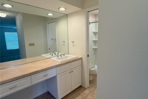 Купить виллу или дом в Сарасота, Флорида 4 комнаты, 128.11м2, № 1558880 - фото 12