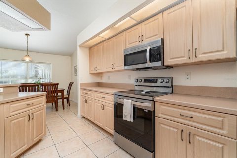 Casa en venta en Port Charlotte, Florida, 3 dormitorios, 173.45 m2 № 1630103 - foto 14