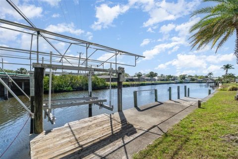Casa en venta en Port Charlotte, Florida, 3 dormitorios, 173.45 m2 № 1630103 - foto 25