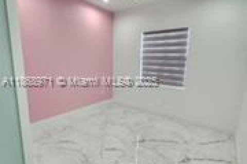 House in LaBelle, Florida 4 bedrooms № 1920432 - photo 28