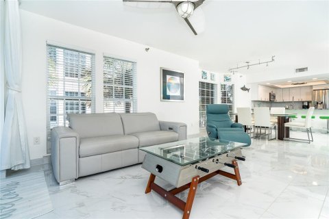 Condominio en venta en Placida, Florida, 2 dormitorios, 114.46 m2 № 1806840 - foto 16