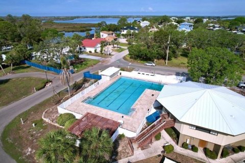 Condo in Crystal River, Florida, 2 bedrooms  № 1681987 - photo 20