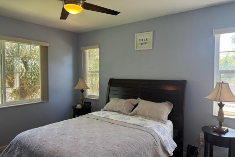 Townhouse in Miramar, Florida 4 bedrooms, 168.62 sq.m. № 2085189 - photo 26