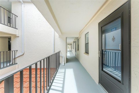 Купить кондоминиум в Энглвуд, Флорида 7 комнат, 99.41м2, № 1902835 - фото 30
