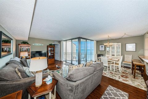 Condominio en alquiler en Saint Petersburg, Florida, 2 dormitorios, 100.52 m2 № 1142755 - foto 8